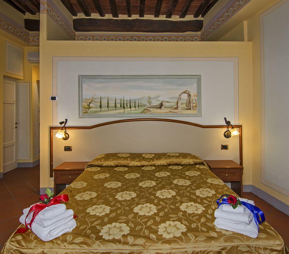 Dimora Dei Guelfi Luxury Rooms Лукка Екстер'єр фото