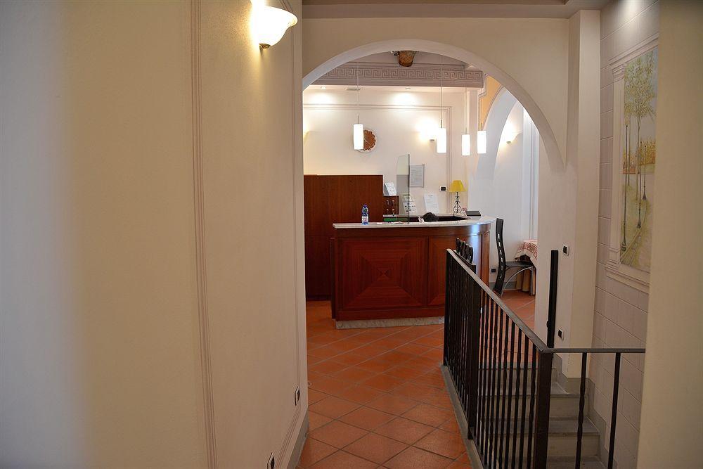 Dimora Dei Guelfi Luxury Rooms Лукка Екстер'єр фото