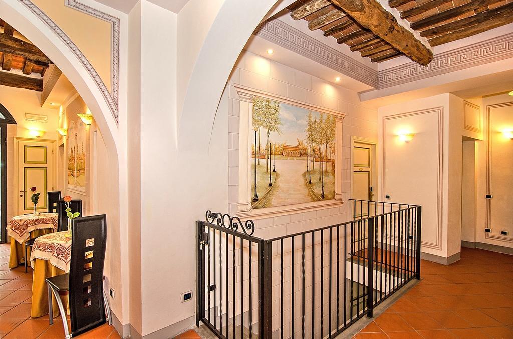 Dimora Dei Guelfi Luxury Rooms Лукка Екстер'єр фото