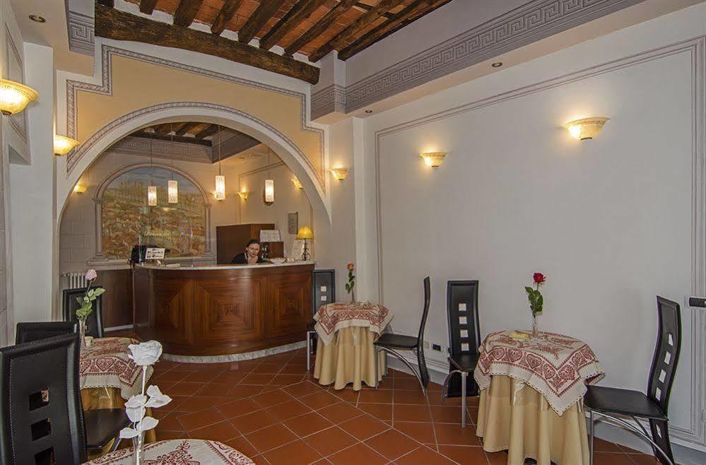 Dimora Dei Guelfi Luxury Rooms Лукка Екстер'єр фото